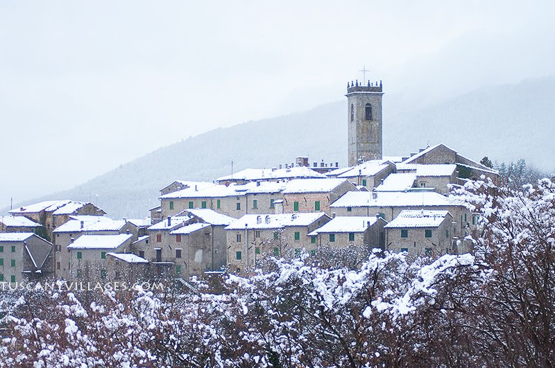 The village of Stiappa covered in snow